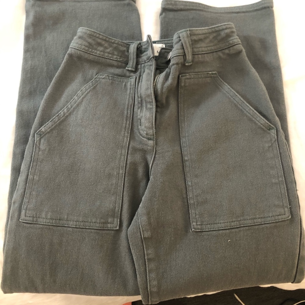 evergreen straight leg aritzia pants